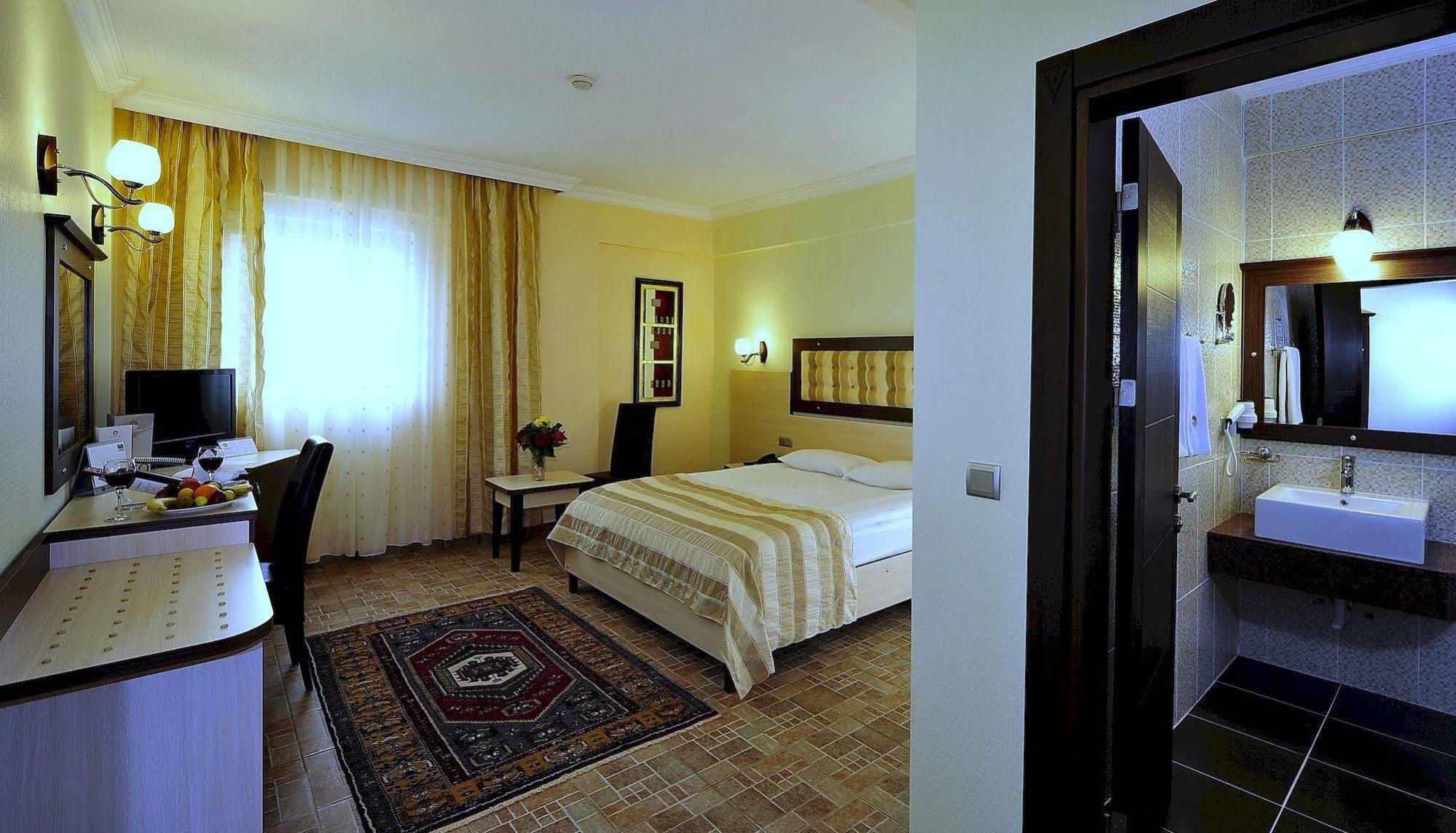 Monark Hotel Cappadocia Nevşehir Eksteriør billede